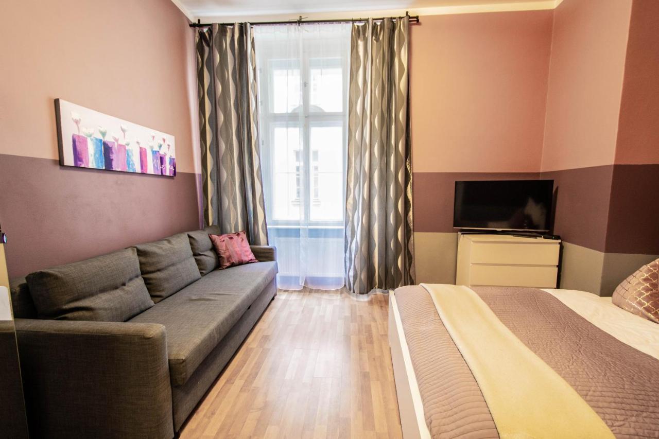 פראג Ruzova Apartment By Ruterra מראה חיצוני תמונה